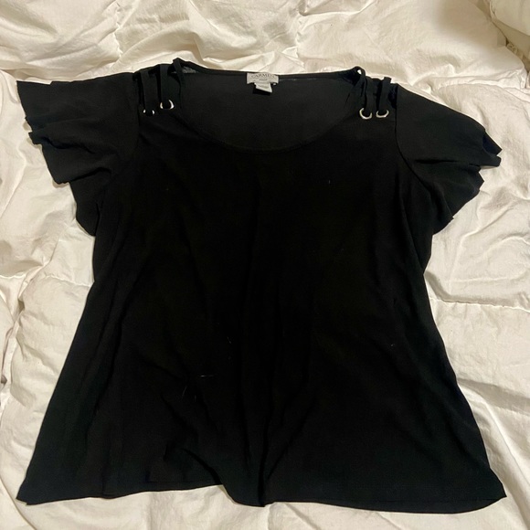Carmen Marc Valvo shirt sleeve blouse with embellishment on ea side - Picture 1 of 6